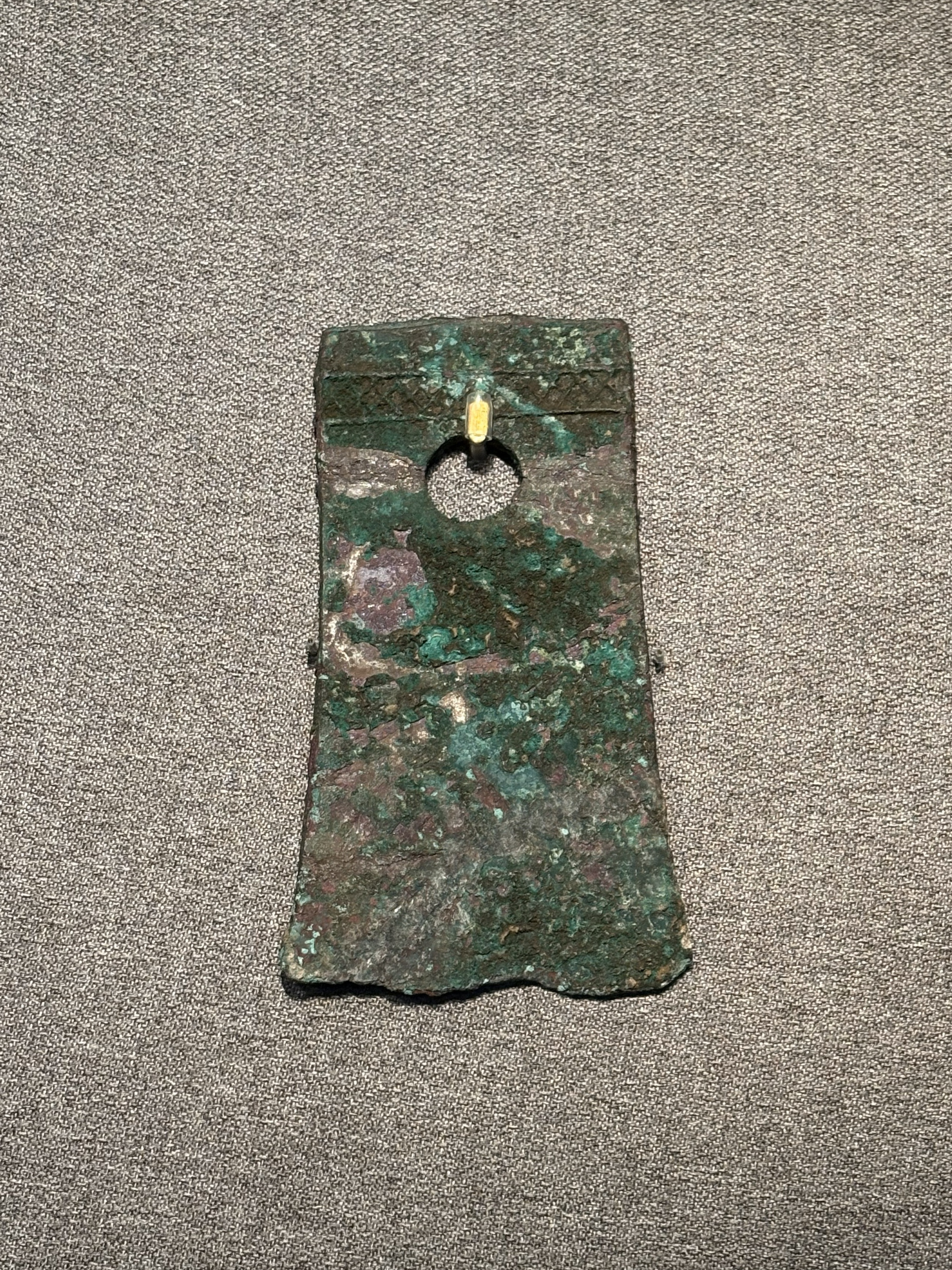 每天一件青铜器中国考古博物馆藏2000年河南偃师县二里头遗址出土二里头文化铜钺