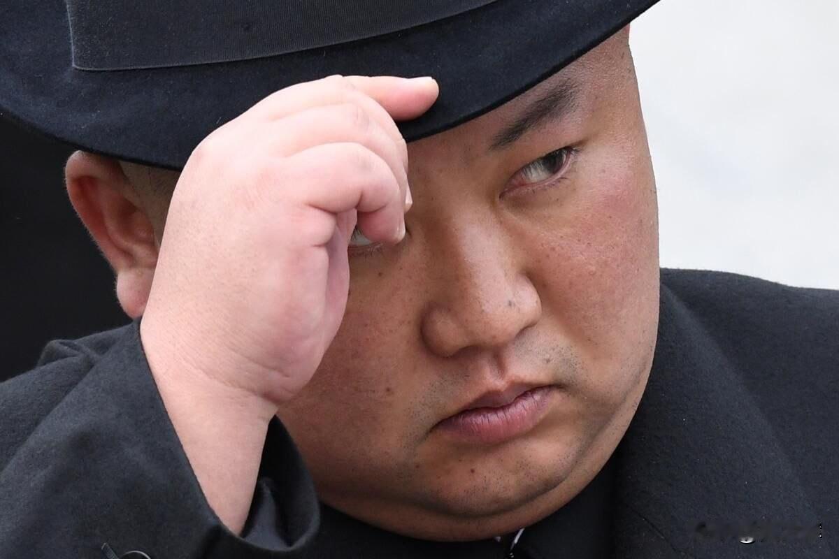 朝中社消息：朝鲜最高领导人金正恩在南浦港驱逐舰服役仪式上表示，未来五年，朝鲜每年
