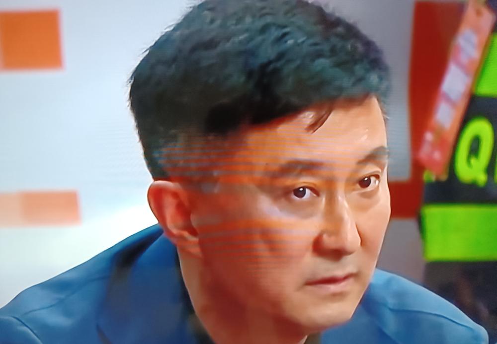 万万没想到，杜锋带队打季后赛，第一个站出来捅刀的，竟是广东自己人，季后赛对阵广州