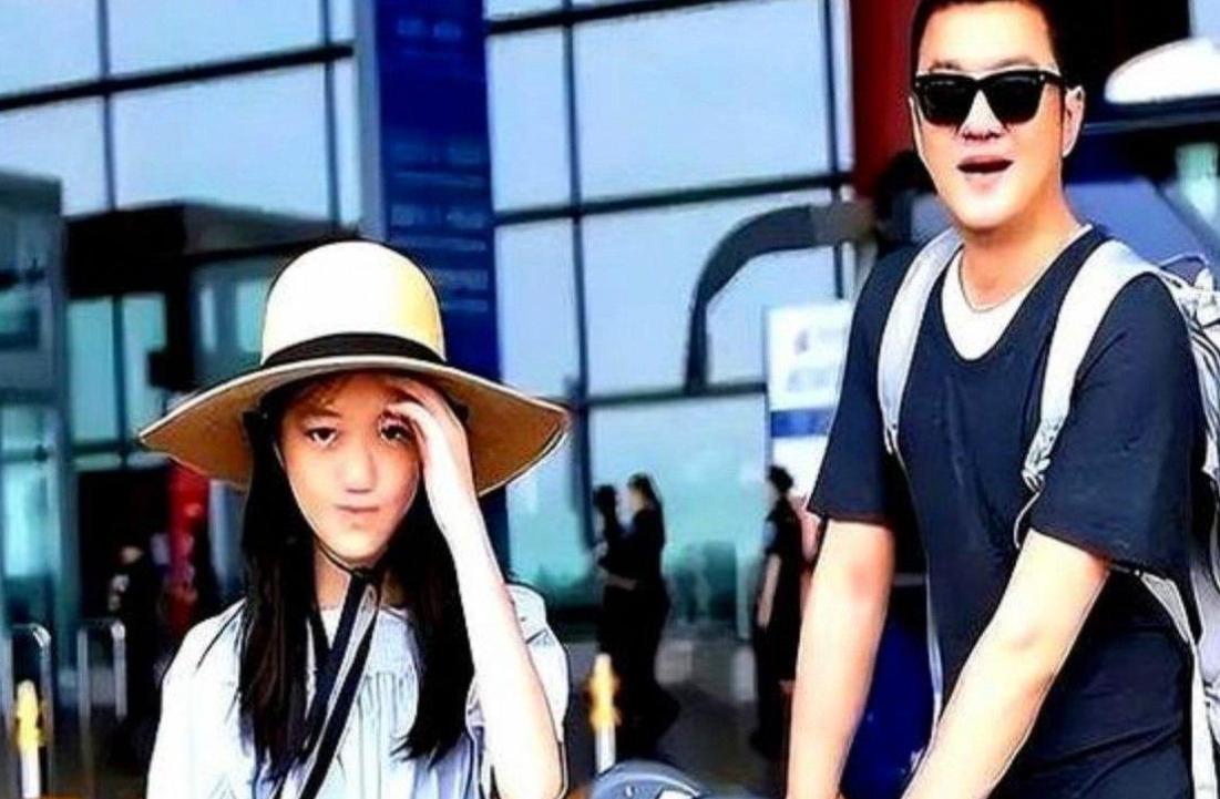 李亚鹏自曝李嫣除了英语全部不及格我就很想知道，既然除了英语啥都学不到，那还一年