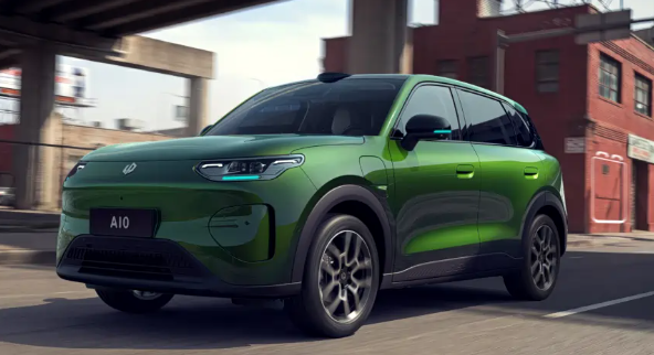 6.58万起又一纯电SUV正式上市，53度大电池+505km续航+激光雷达作为