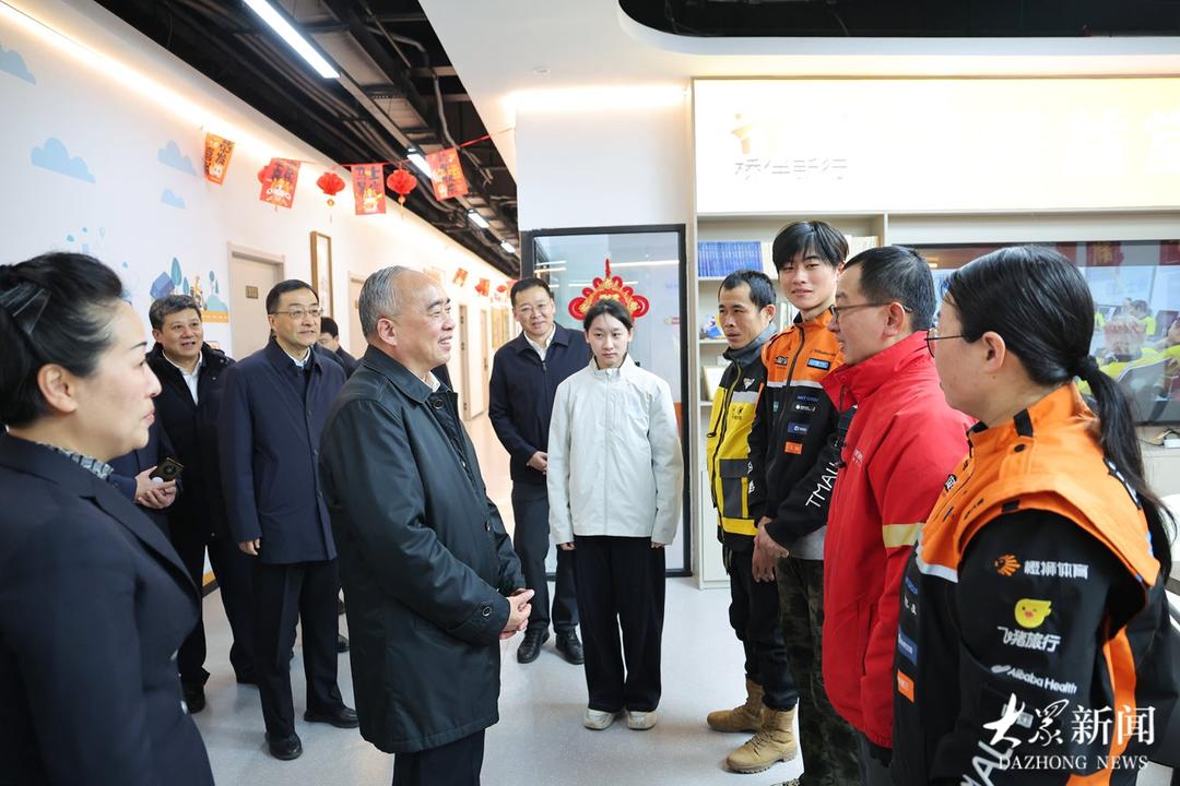 林武在济南调研并走访慰问