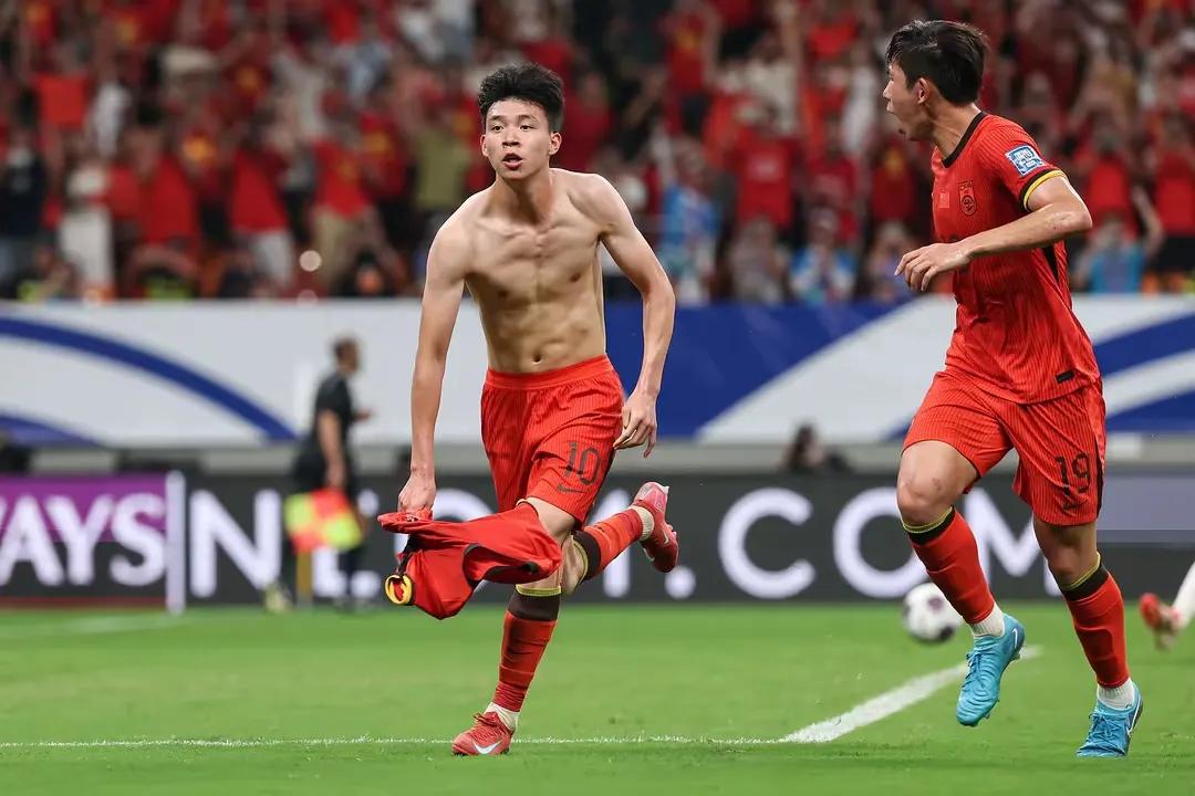 比分预测来了！东亚杯！🔥今晚国足PK韩国国足！估计韩国队3：1中国