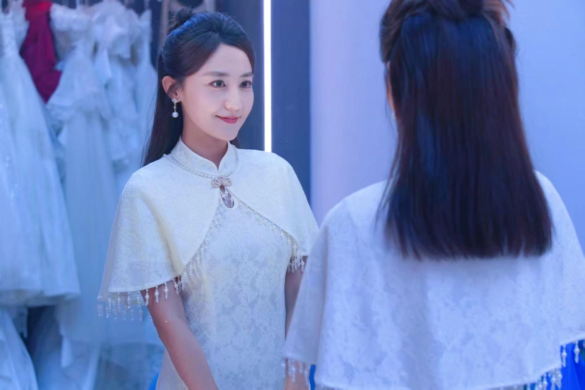 谢谢宝宝的鲜花和美照~嘿嘿！开心！