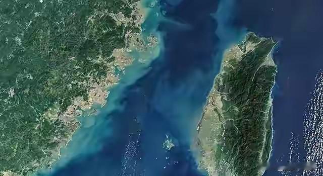 中日关系紧张缓和信号，从网络声量一看便知，正当网络抗日热潮一浪高过一浪之时，突然