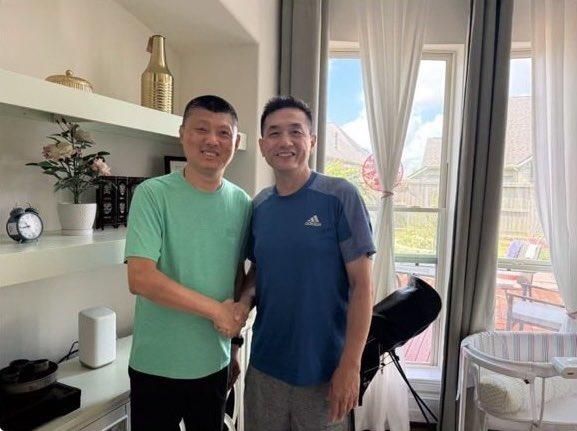 近期，好几个名嘴都去了国外，聚在一起，好像胜利大逃亡，唉，这一走，不知何年