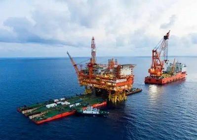 南海有这么多石油，为什么中国不开采？其实说白了，简单来说，越南已经在那里开采了，