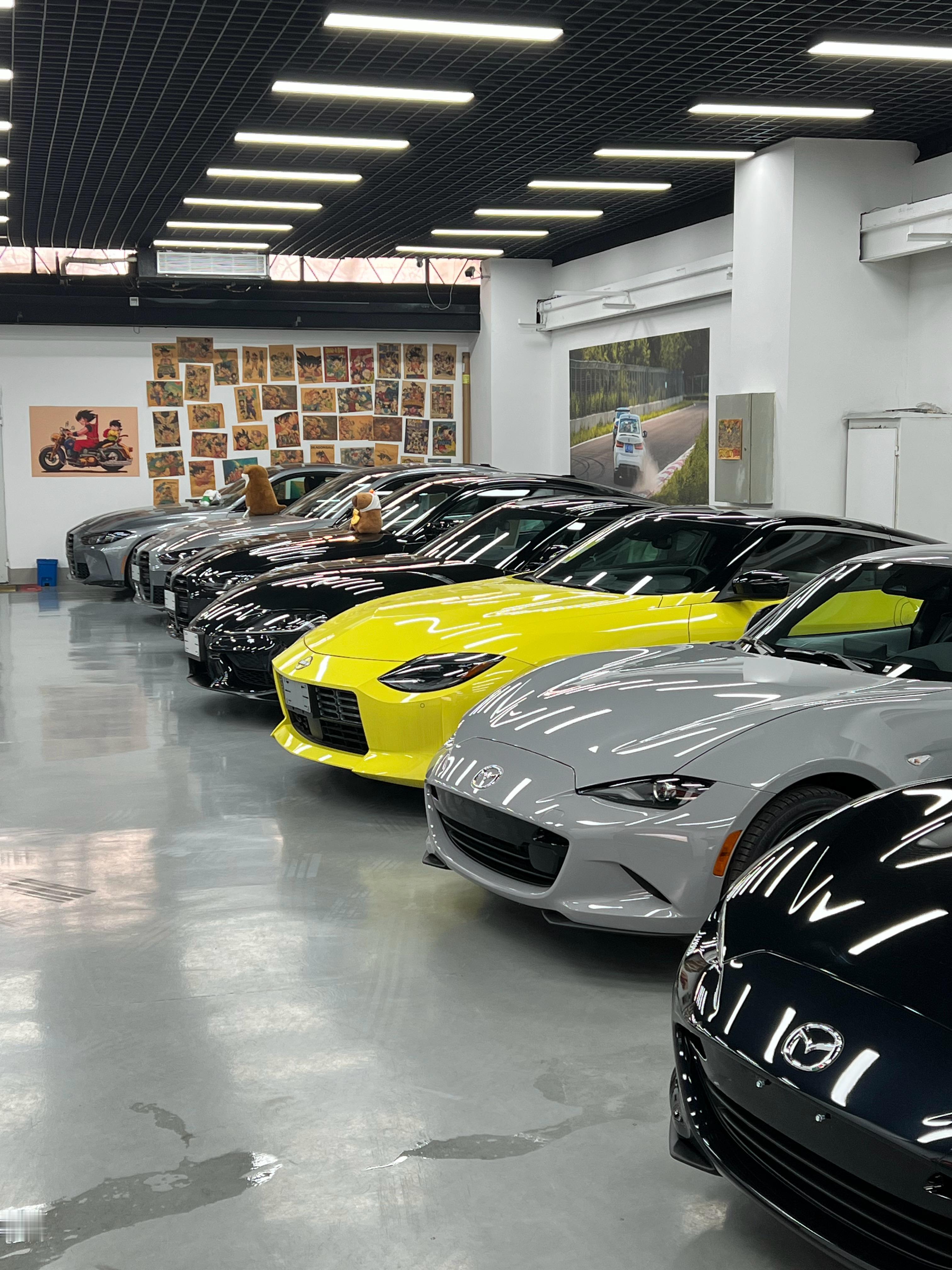 26年第一天开工展厅收拾收拾卫生，车里也擦洗擦洗，不那么油量舒坦天津·中国天津