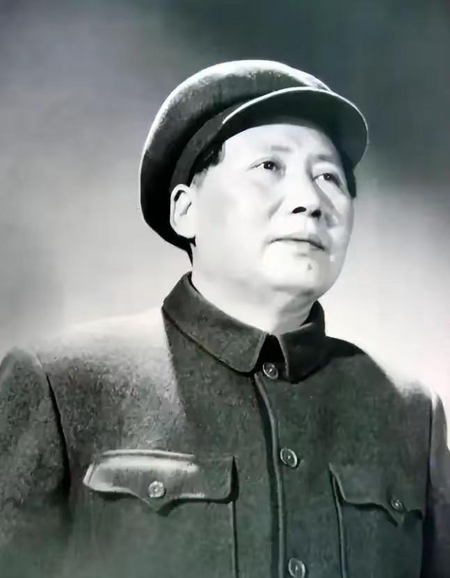 1956年毛主席做出预言，台湾未来只有两条路，现在看真的精准！毛主席说：“台湾想