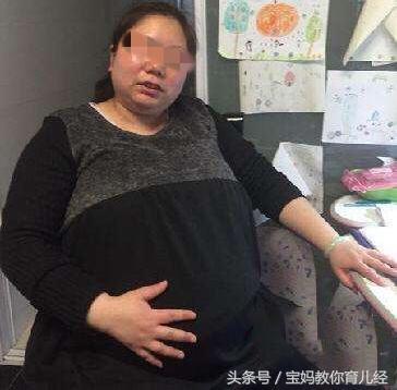 二胎妈妈剖腹产4胞胎, 看到宝宝性别, 医生直呼新年第一大喜事