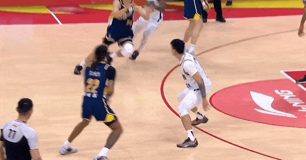 🫡🫡🫡杀疯了！崔永熙NBA归来降维打击，北京防线被撕成筛子！谁还敢说