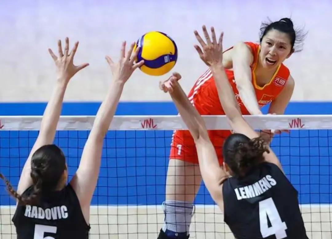 中国女排3:1捷克女排！8个事实不得不说1、不得不说，中国队整体实力确实下滑了