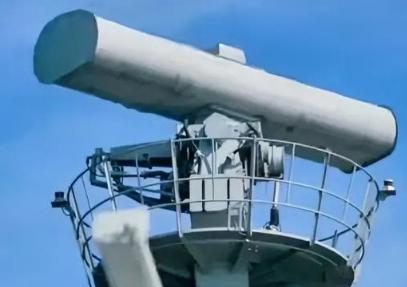 这次J15雷达照射日本自卫队F15，那一刻日机飞行员确实会慌了。现在是中日局势敏