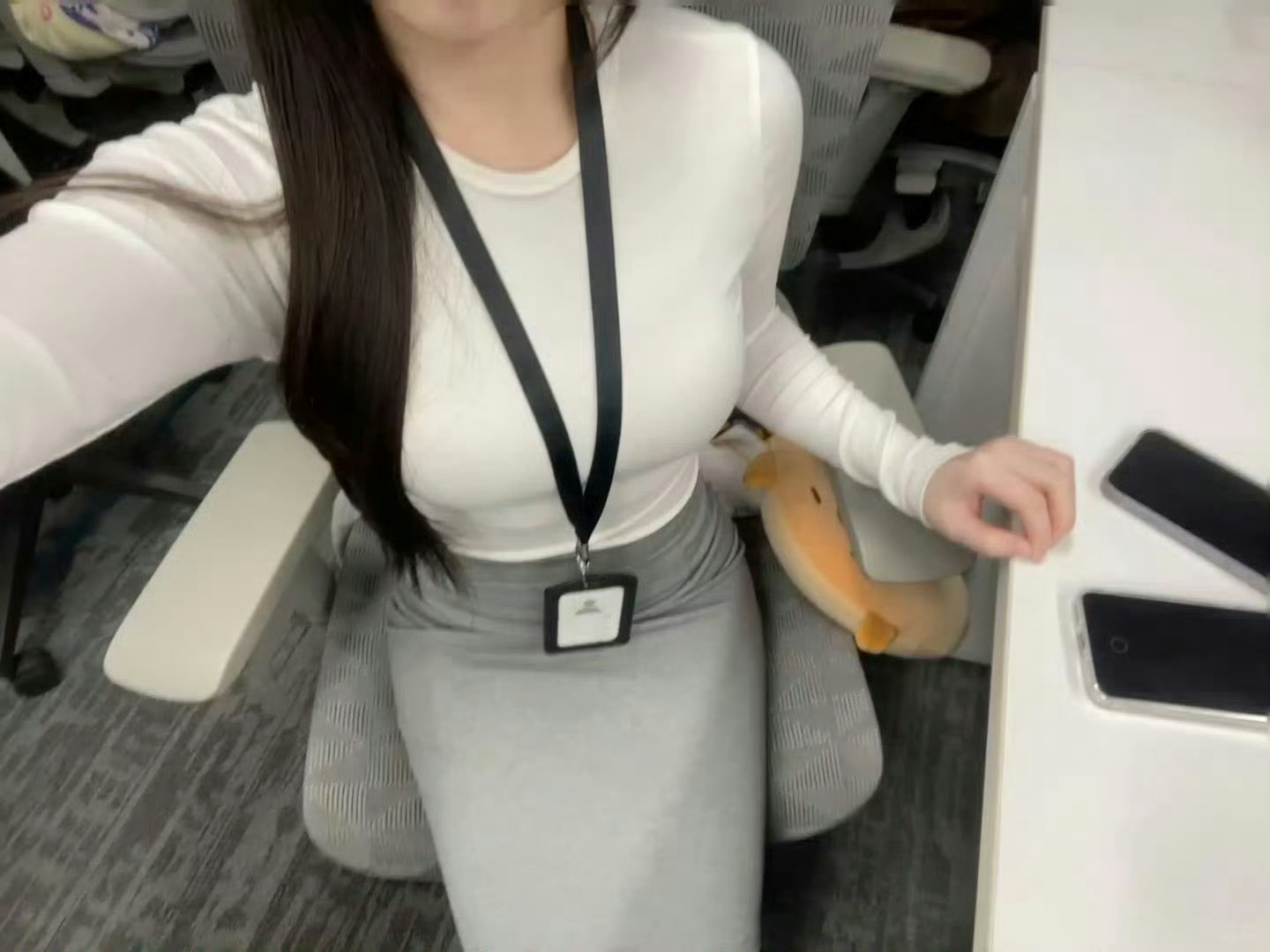 漂亮的不是我是八十一岁。​​​