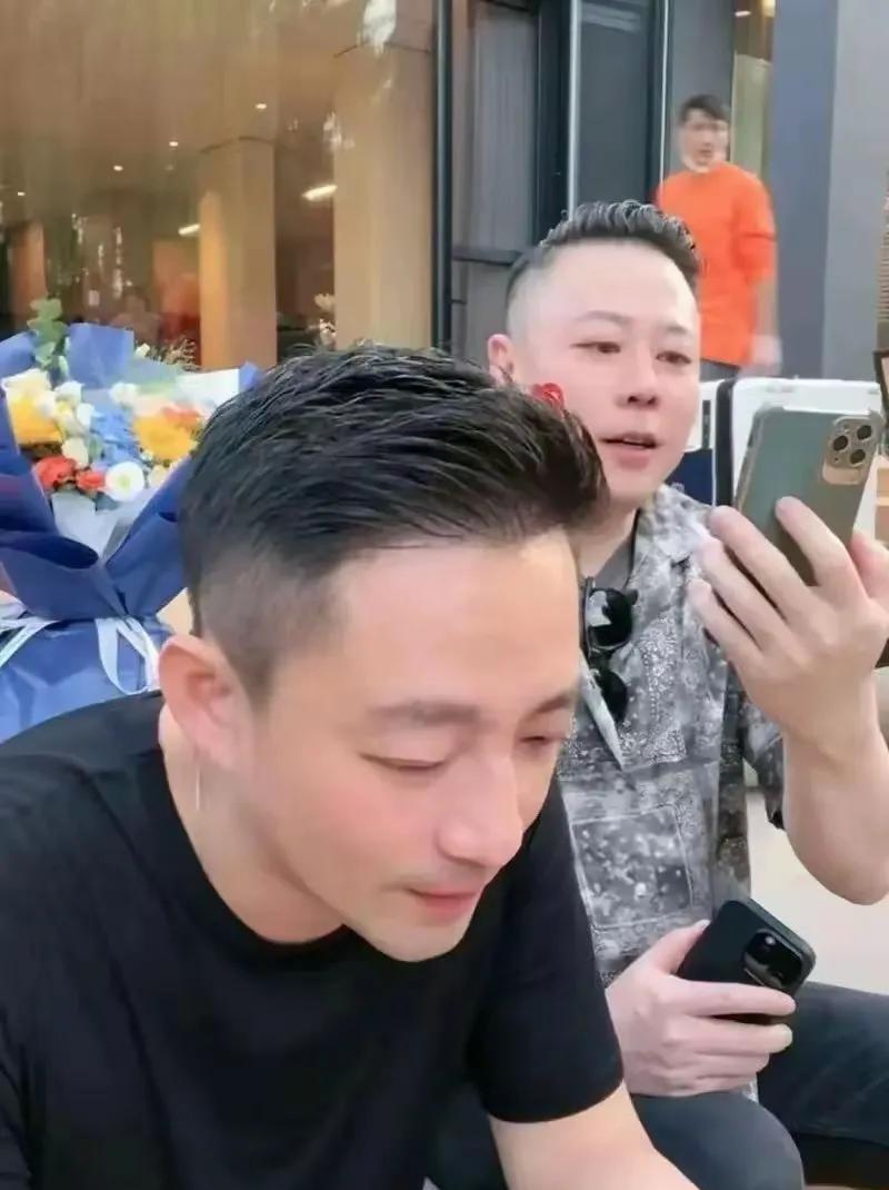 婚礼第三天，汪小菲用烤全羊宴请马晓梅亲朋好友汪小菲的婚礼场面并不是轰轰烈烈的那