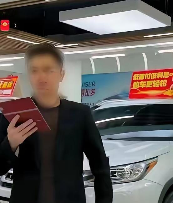 8万粉丝主播被封无争议！博主之前还以为就是嘴瓢了，说了几句伤民族感情的话，道