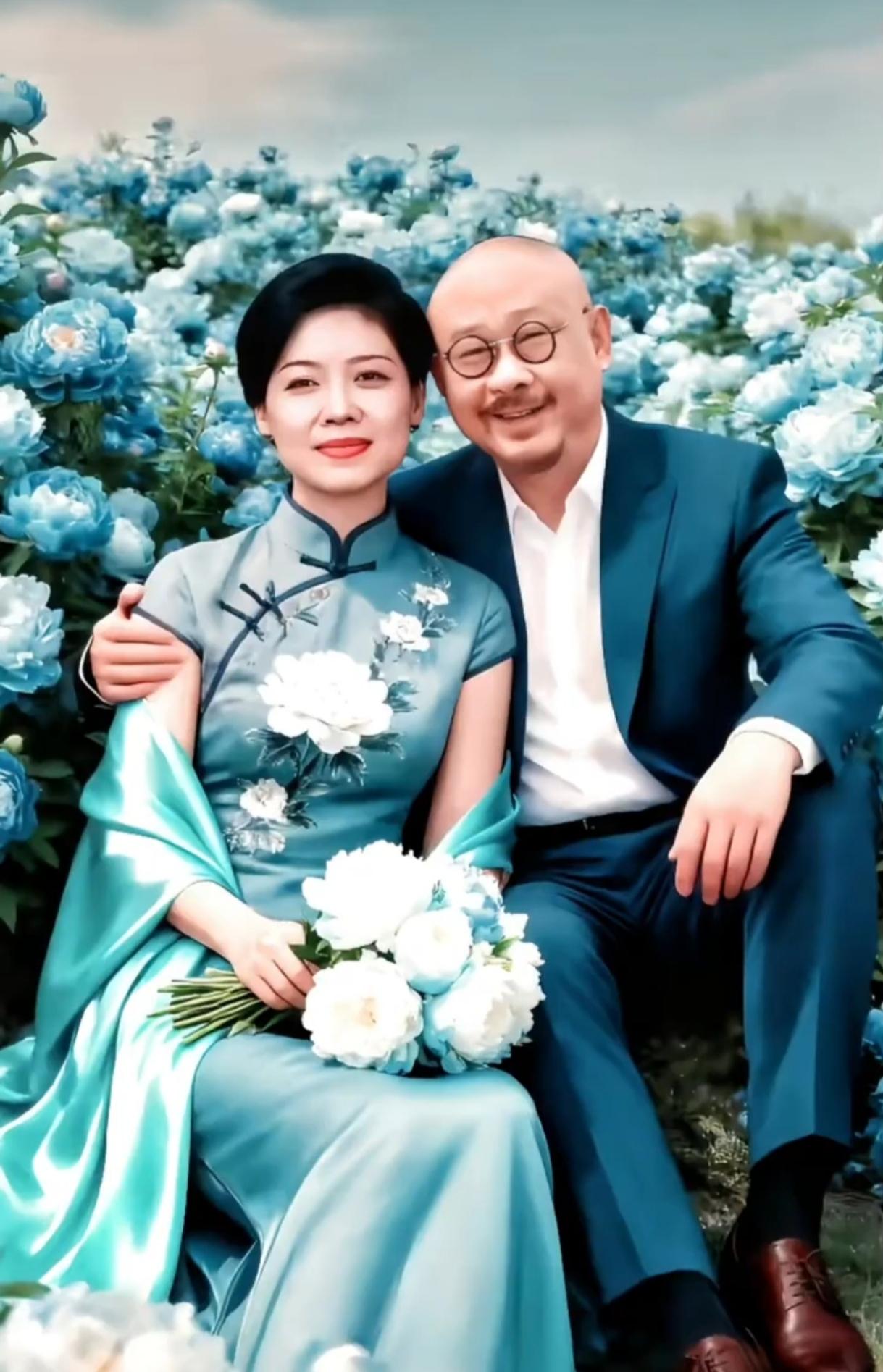 这首歌没有复杂的编曲，却以最质朴的歌词和深情的旋律直击人心。它创作于刀郎对支持者