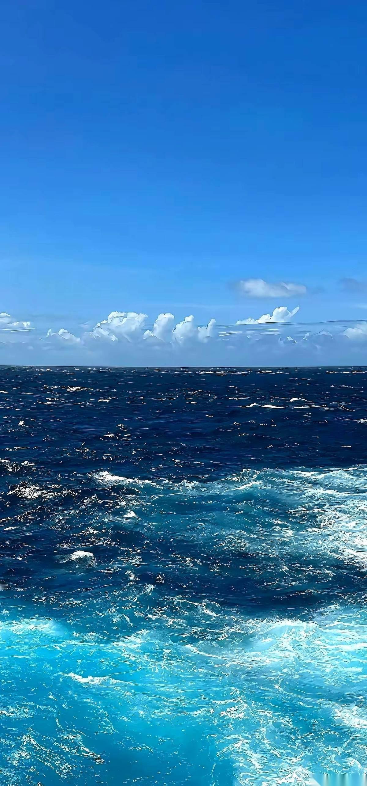 当着一桌子人的面，他说三七二十八。我差点就站起来了，真的，就差一点。然后我看