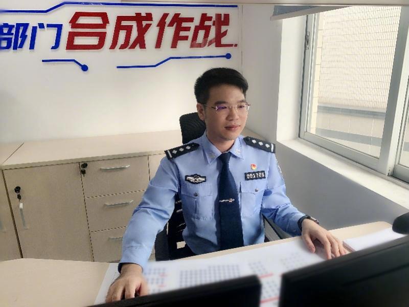 广东刑警林鸿升入围新时代青年先锋奖：抓获嫌疑人万余名，引领网络犯罪打击新方向