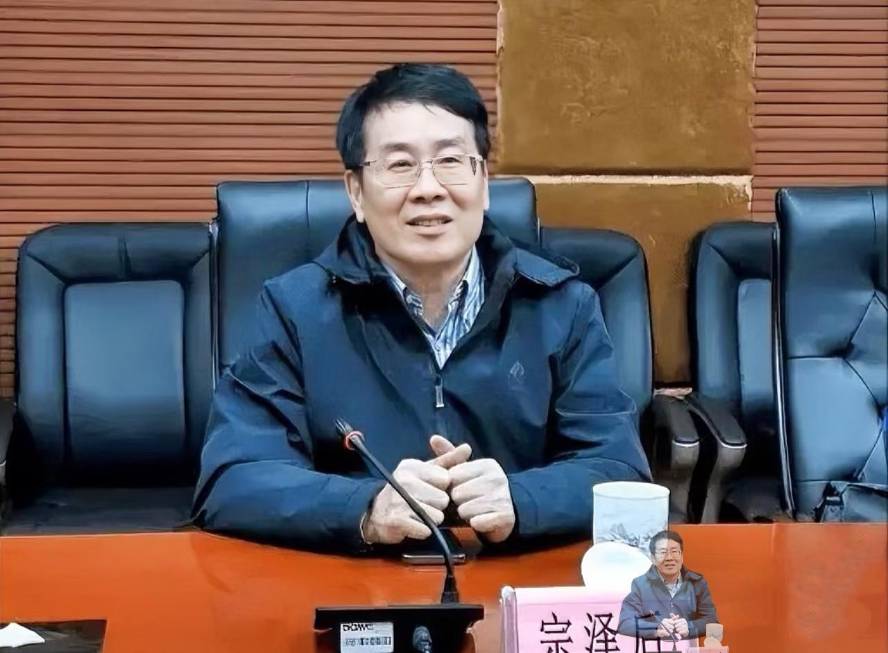 这波“反转”绝了！万万没想到宗泽后本想靠“娃小智”开辟新赛道，没料到宗馥莉
