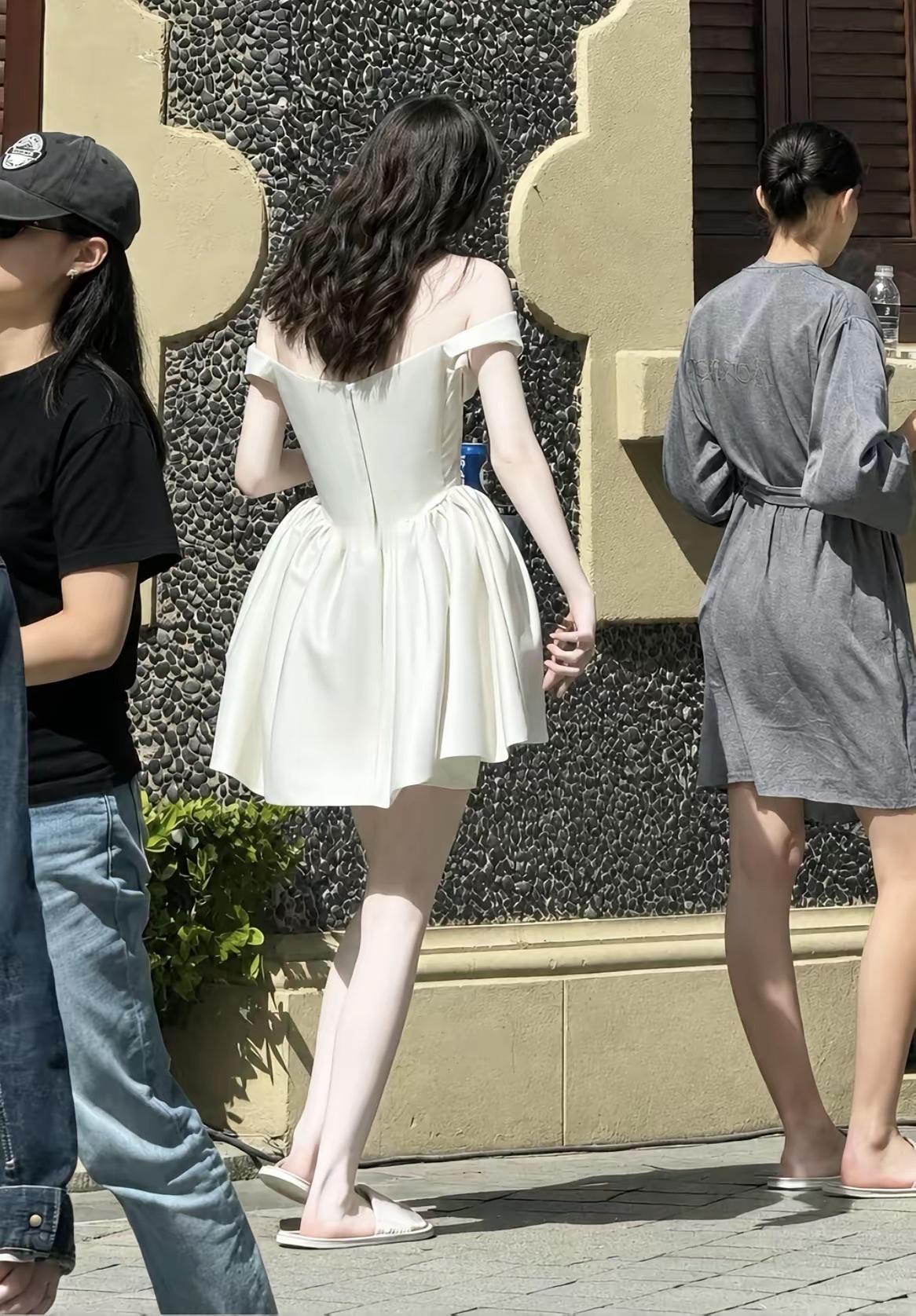 为什么能有这么白的人？是不是白种人？