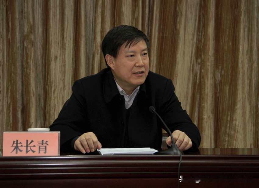 大搞权钱交易！退休4年仍被查，待遇取消！河南这位官员“晚节不保”！8月5日官