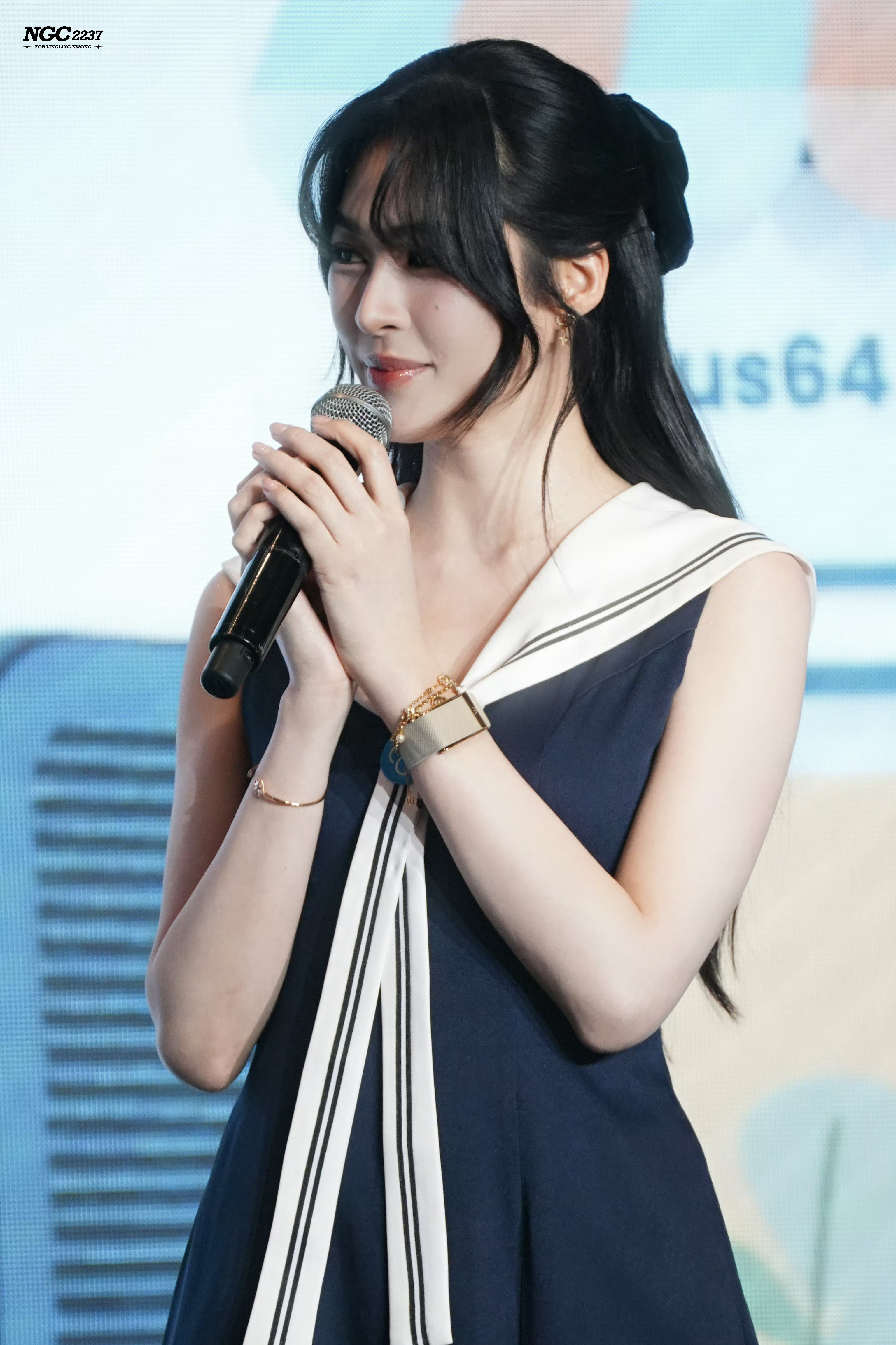 芝士娱乐简直是漫画美少女呀‼️今日份的邝玲玲好美好萌啊🥹🥹linglin