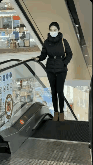 身材绝了，太板正了好身材