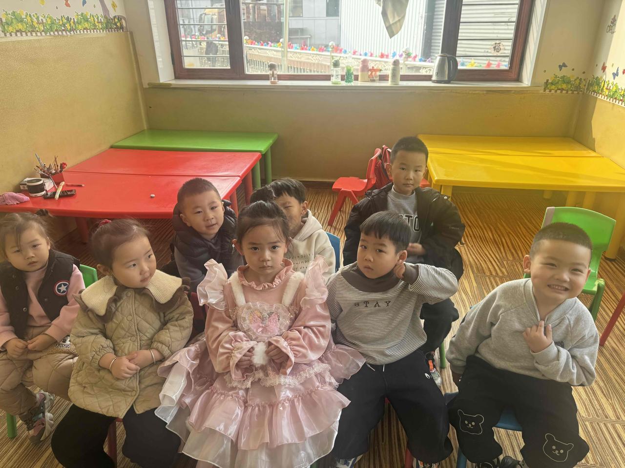 白雪公主和七个小矮人的故事