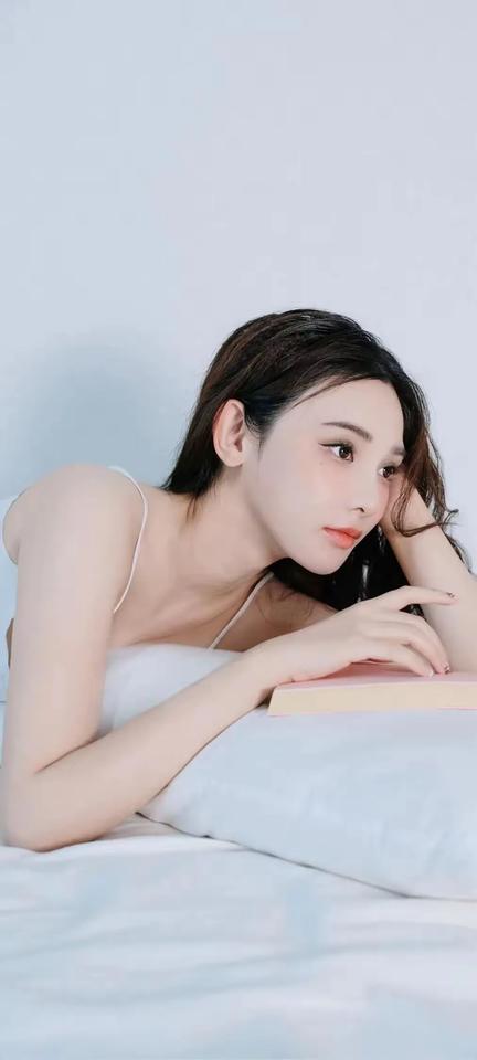 第174微彭小苒：内娱隐藏的超A颜值小雅上片，必是精品，这期聊聊彭小苒！