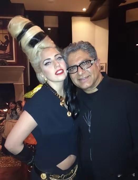 LadyGaga是谁？对这个人一点不了解，但最新披露的信息，说她也极有可能卷入