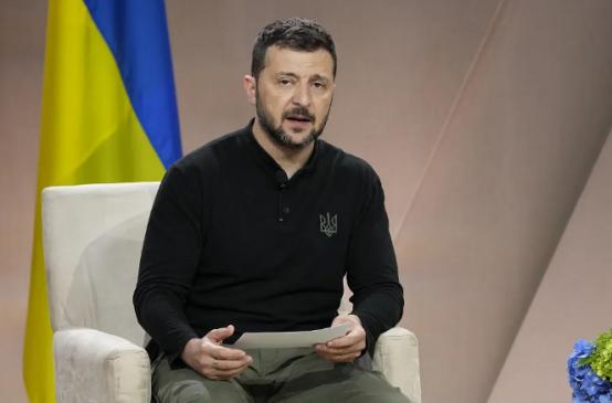 乌克兰总统办公室首席政治战略家弗拉基米尔·彼得罗夫最近扔出了个炸雷。 这话要