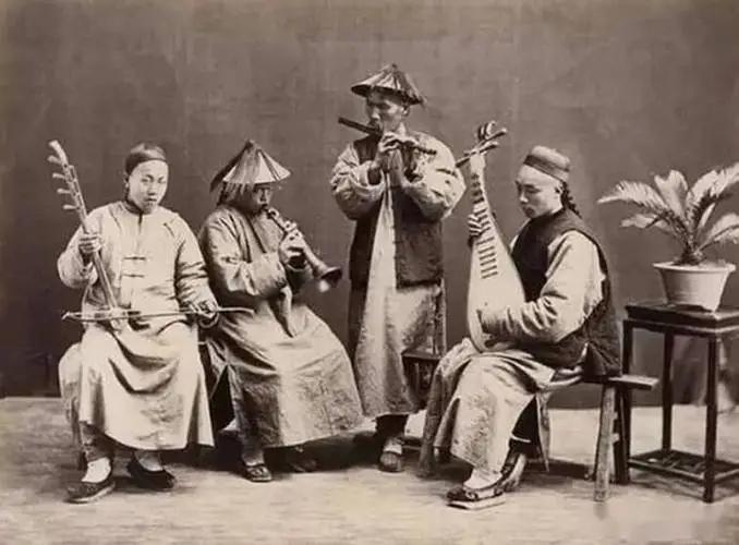 古代这个职业，不下地，不劳作，地位却连风尘女都不如乐户，听起来像是靠音乐