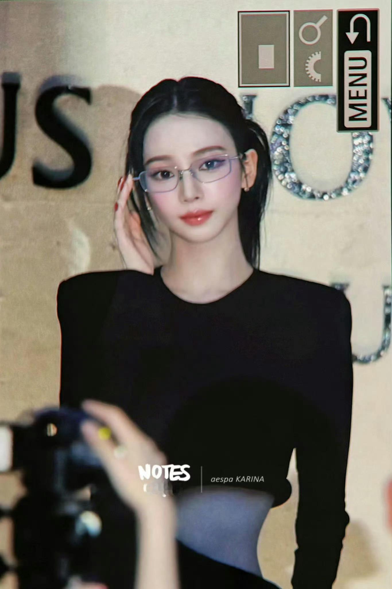 【柳智敏】美得跟建模一样的女人如何呢，头小到垫一点点垫肩就超级夸张GM活动