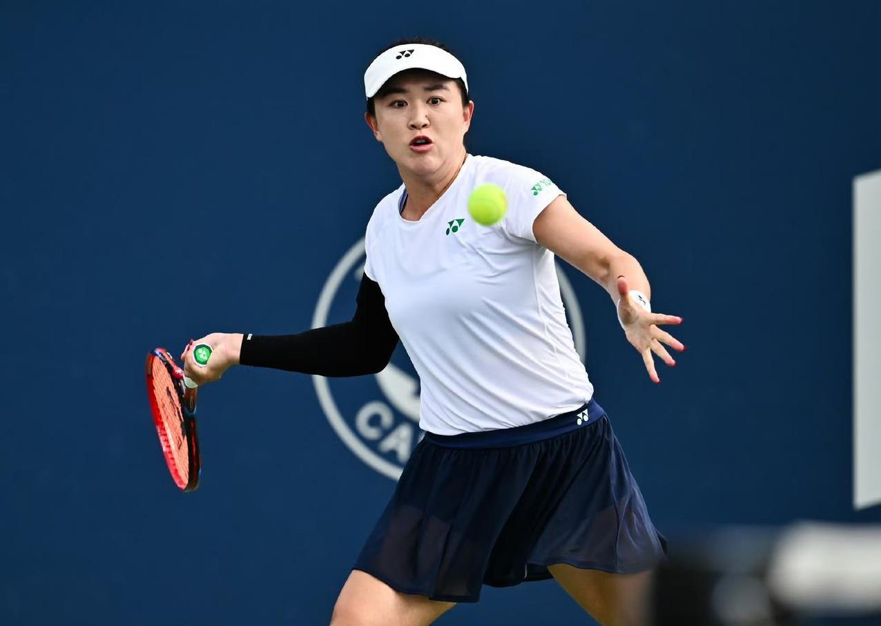 朱琳晋级32强，WTA1000蒙特利尔赛况布拉格捧杯的布兹科娃6-2/7-6