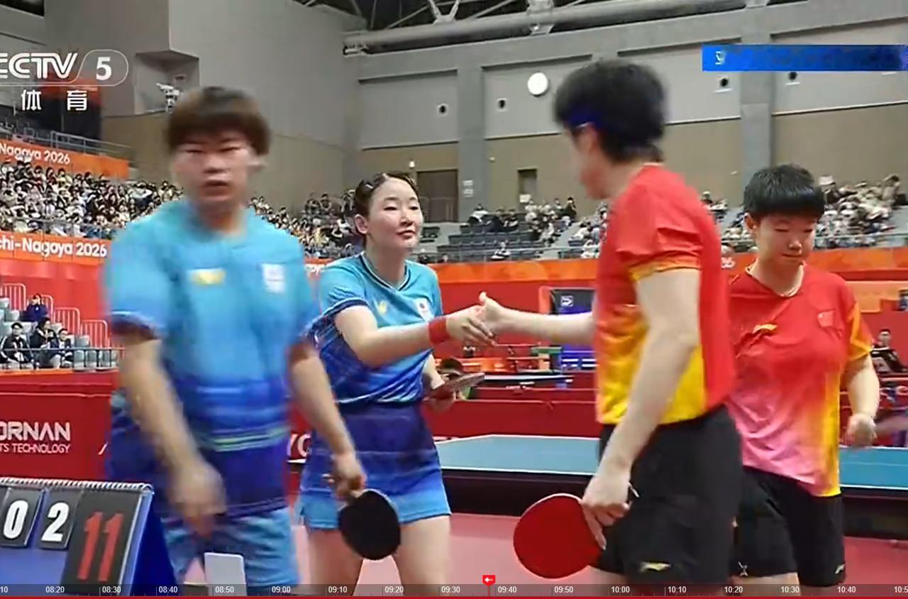 莎头3:0拿下松岛辉空/张本美和的时候，大家发现看台上王励勤的表情了吗？大力终