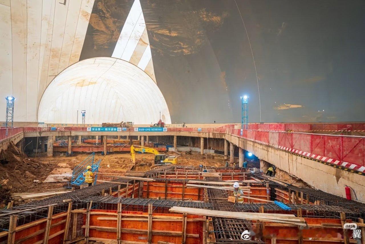 防尘降噪气膜，一种近年来在城市建筑工地、水厂改造和体育场馆中广泛应用的“黑科技”