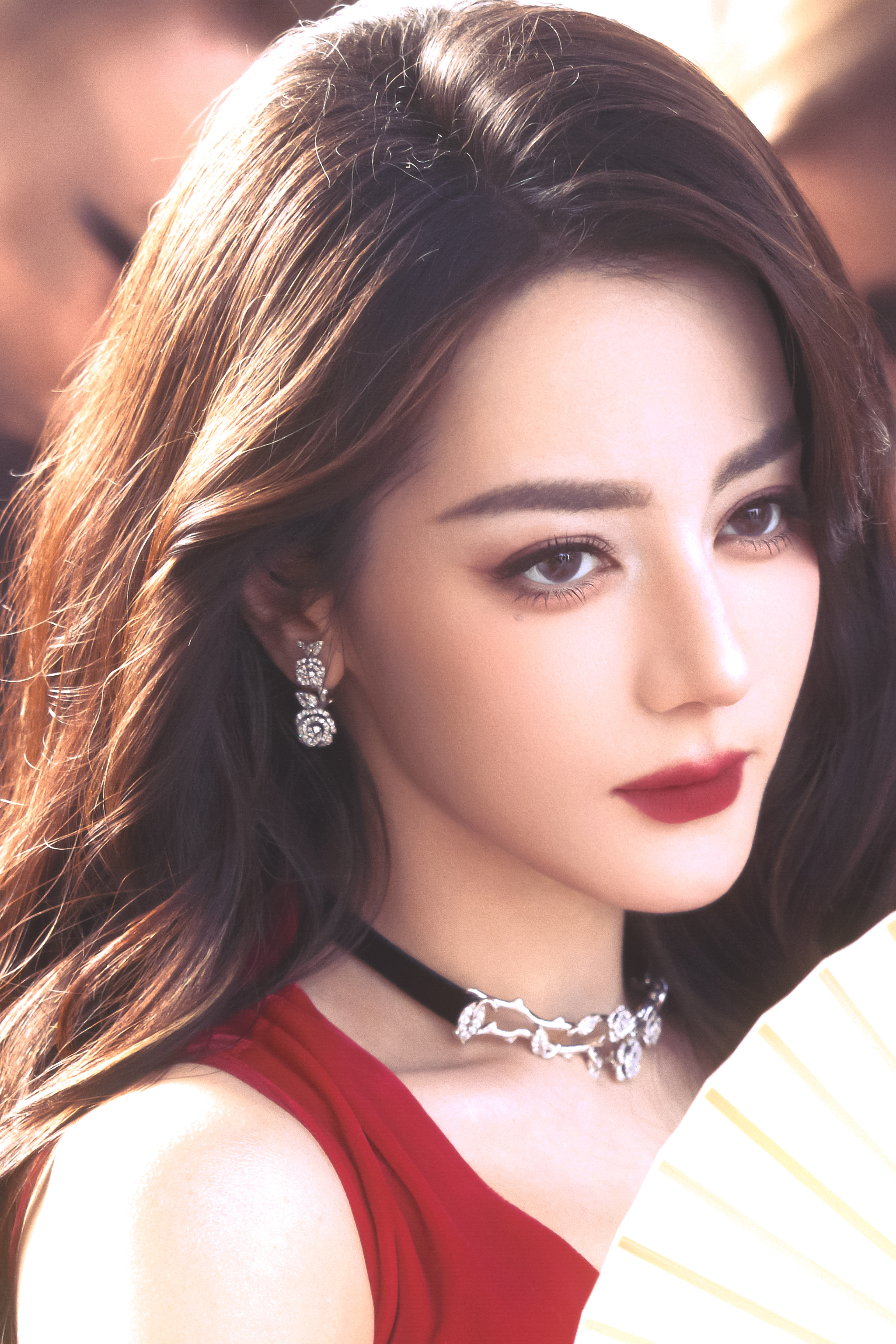 迪丽热巴-ᴍɪss.ᴅɪᴏʀ🥀如火般绽放的外网夸迪丽热巴时装周的热帖​​​