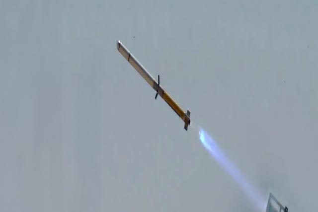 以色列航空航天工业公司日前推出了新一代的改进型“拉哈特”导弹,该导弹被称为“拉哈