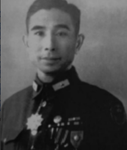 1951年，逃到香港的原新一军军长潘裕昆，在香港赔了个倾家荡产，原因是他被人骗了