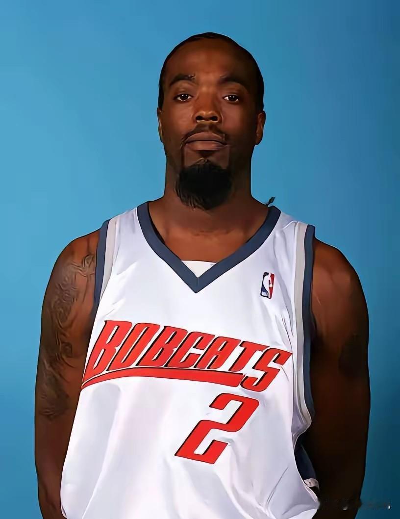 山西汾酒男篮内线训练师大有来头！球迷们还记得巴特尔去NBA打球是哪一年吗？有点