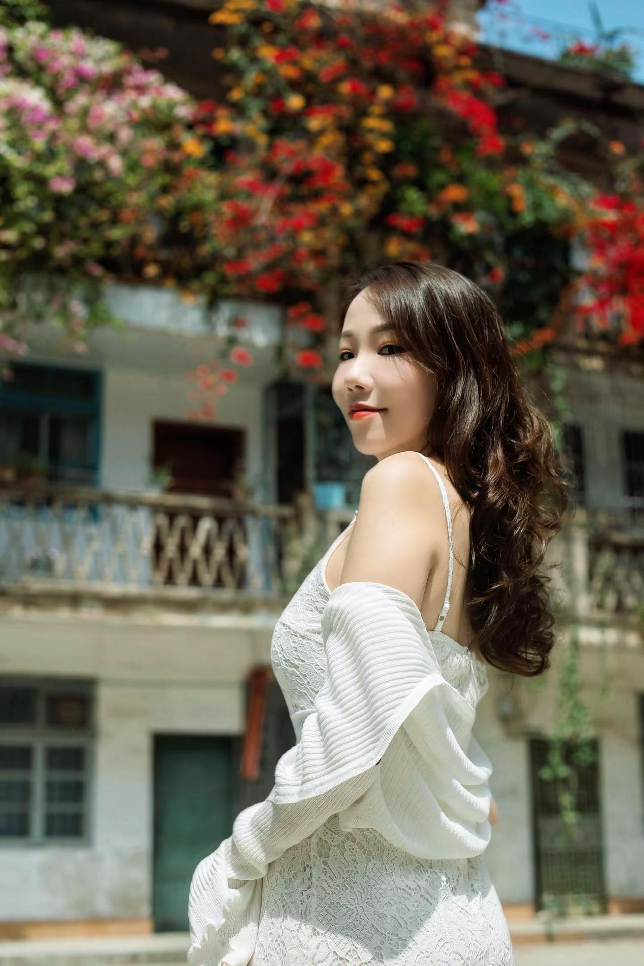 春天适合重拾自我适合打扮漂亮不为见你只为春天