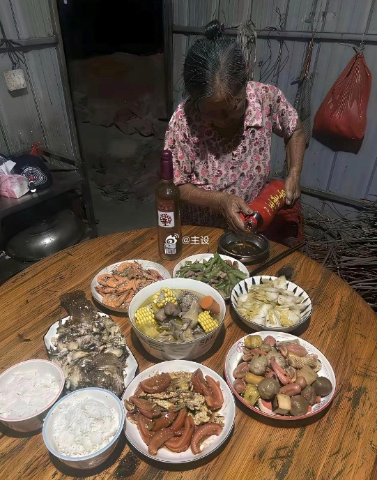 都这条件了，为什么饭还吃这么好