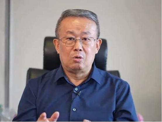 项立刚:“我们如果没有高考，中国名校一定聚集着有权、有钱人的后代，他们不但拥有权