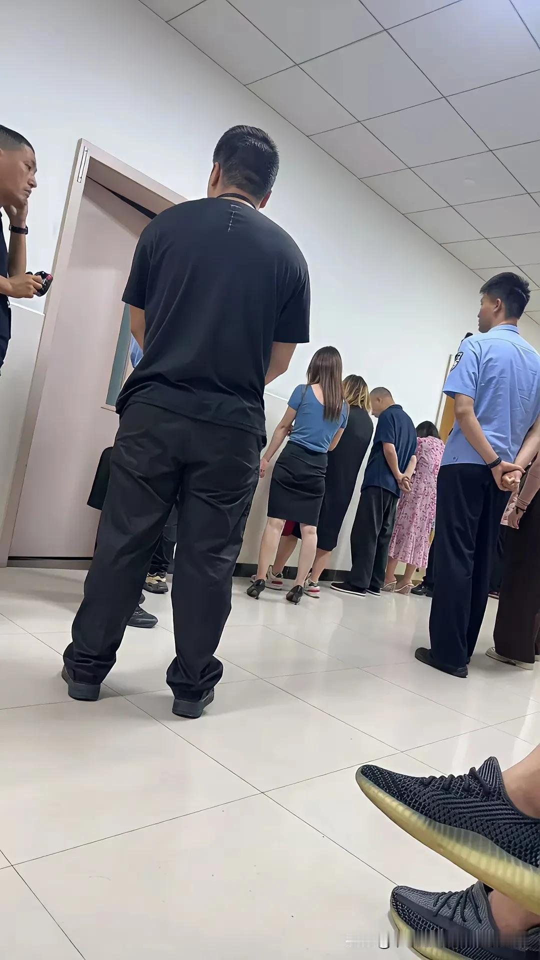 人不可貌相，长的这么漂亮，却做违法犯罪的事，这辈子完了。