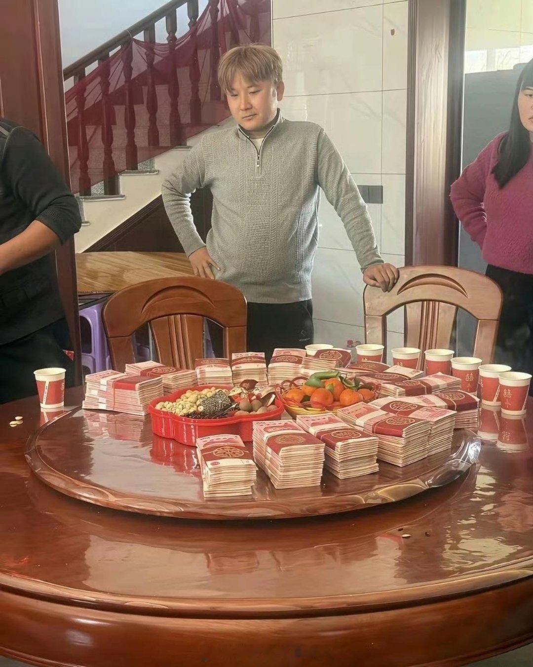 此时此刻，新郎心里在想什么？