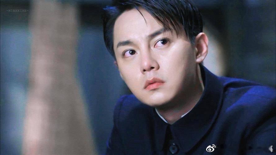 尹正的戏路还是太宽了谁能想到这些风格迥异的角色都是尹正演的！《唐探1900》的