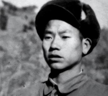 1958年，我国一名志愿军战士，为娶一位朝鲜姑娘，选择留在朝鲜，放弃我国国籍。然