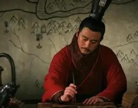 商鞅变法使秦国强大，为何秦王还要废黜他，答案只有四个字话说在商鞅来秦国之前，