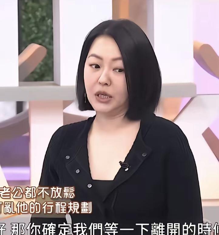 小S精准地找到了自己的报应。小S已经复出三个月了，主持《小姐不熙娣》